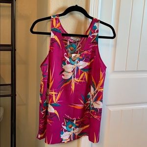 Magenta printed women’s sleeveless blouse